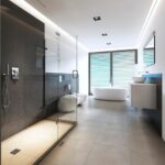 Cabinele de duș în băi de tip open space: funcționalitate și design