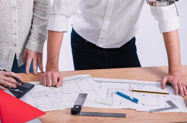 Când este necesară consultarea unui proiectant înainte de montaj