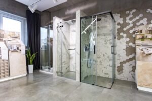 Avantajele cabinelor de duș fără profile verticale