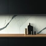Splashback-urile în bucătării de apartament: provocări frecvente