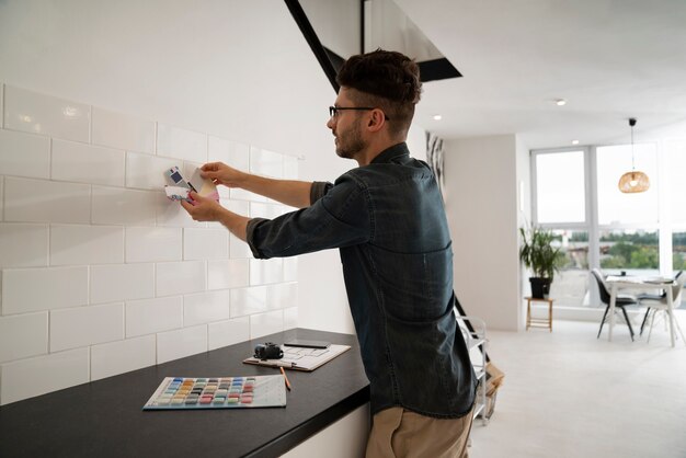 Splashback 36 Soluții tehnice pentru montajul splashback-ului în colțuri