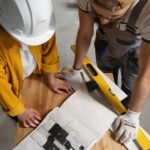 Cum se desfășoară o zi tipică de montaj la o lucrare medie